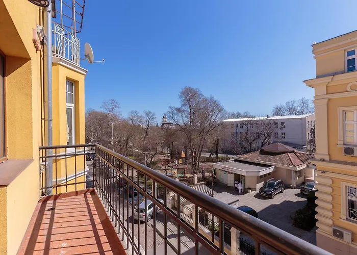 за гости крум אכסניה *